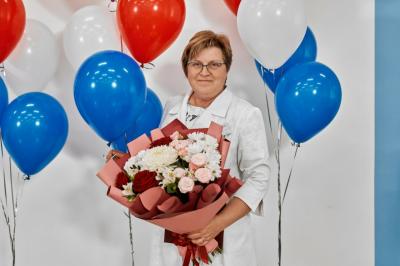 Поздравляем! Заместитель генерального директора по клинико-экспертной работе Светлана Михайловна Чапурина награждена знаком «Отличник здравоохранения». Поздравляем! Заместитель генерального директора по клинико-экспертной работе Светлана Михайловна Чапурина награждена знаком «Отличник здравоохранения».