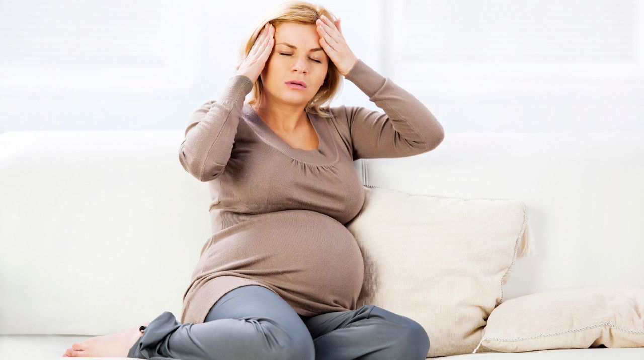 Почему повышается температура при беременности