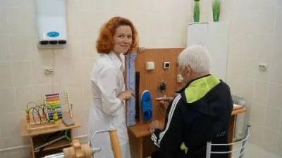 Восстановиться после инсульта поможет специалист-эрготерапевт